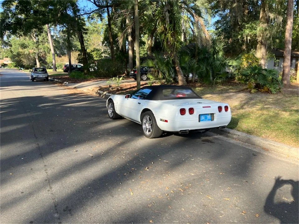 1993 Chevrolet Corvette C4 - Image 3 of 12