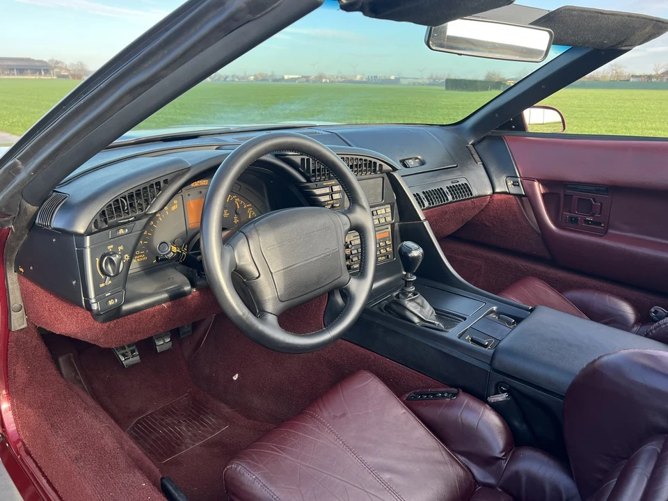 1993 Chevrolet Corvette C4 - Image 29 of 30