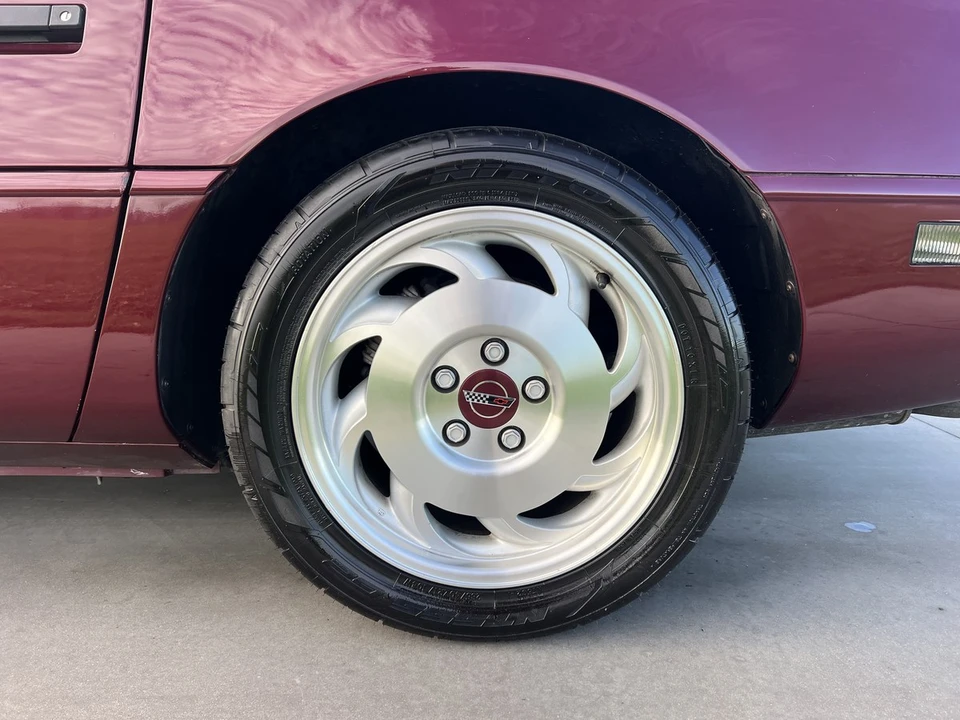 1993 Chevrolet Corvette C4 - Image 22 of 30