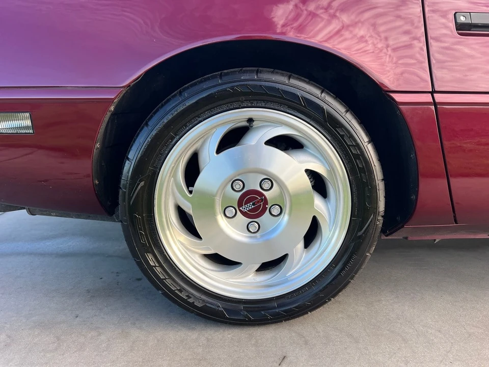 1993 Chevrolet Corvette C4 - Image 21 of 30