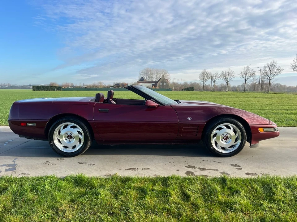 1993 Chevrolet Corvette C4 - Image 8 of 30