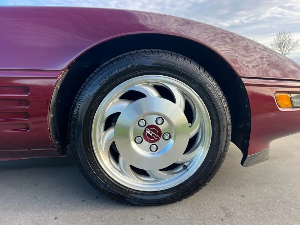 1993 Chevrolet Corvette C4 - Image 20 of 30