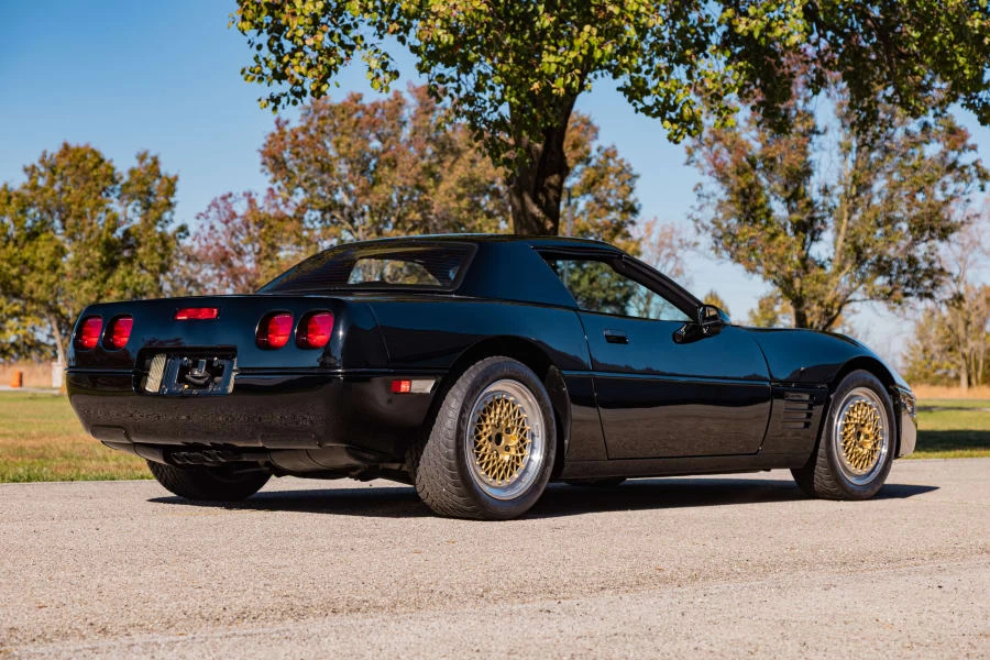 1993 Chevrolet Corvette C4 - Image 3 of 31