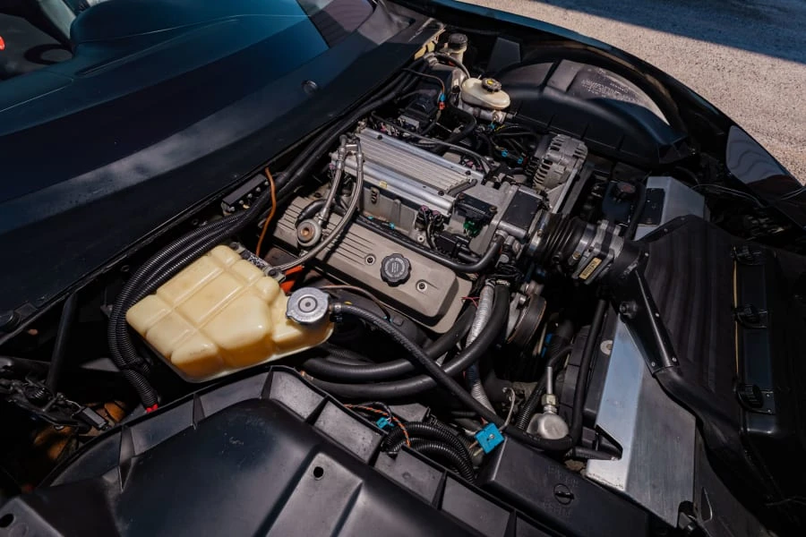 1993 Chevrolet Corvette C4 - Image 28 of 31