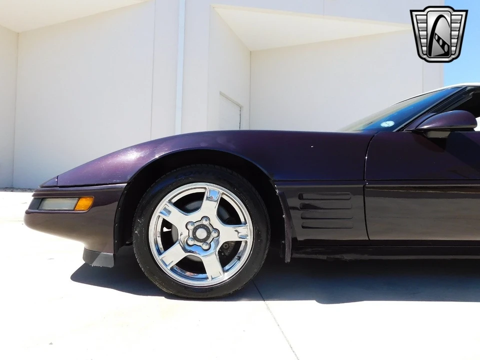 1993 Chevrolet Corvette C4 - Image 8 of 21