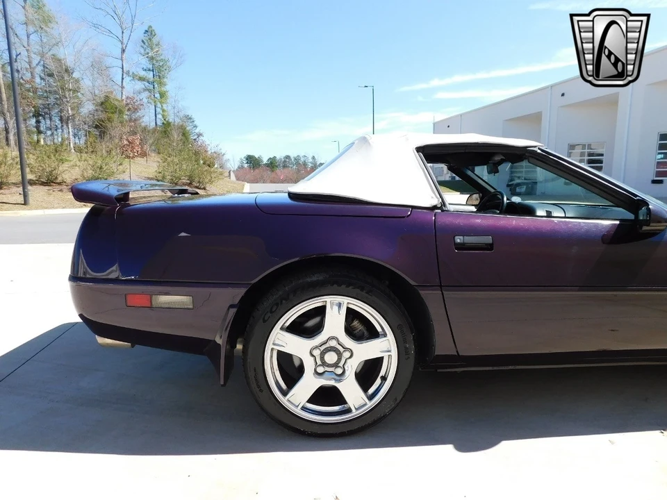 1993 Chevrolet Corvette C4 - Image 14 of 21