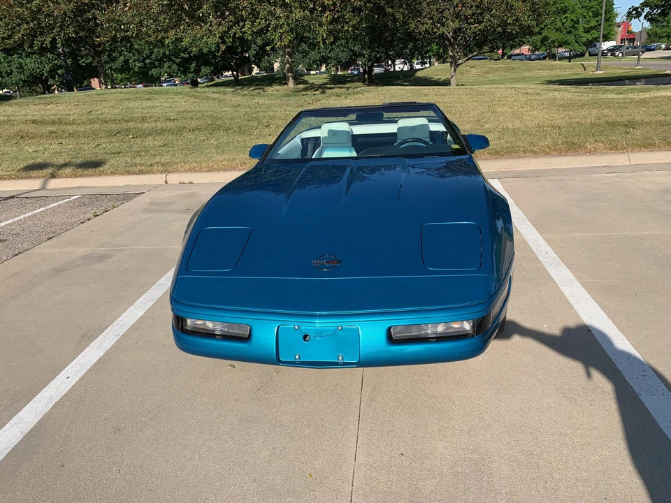 1993 Chevrolet Corvette C4 - Image 7 of 31