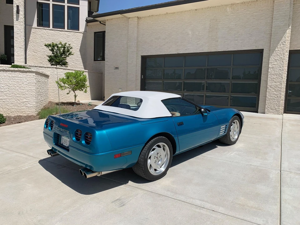 1993 Chevrolet Corvette C4 - Image 20 of 31