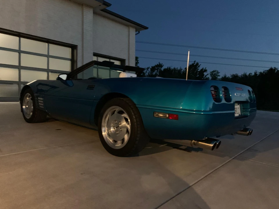 1993 Chevrolet Corvette C4 - Image 15 of 31