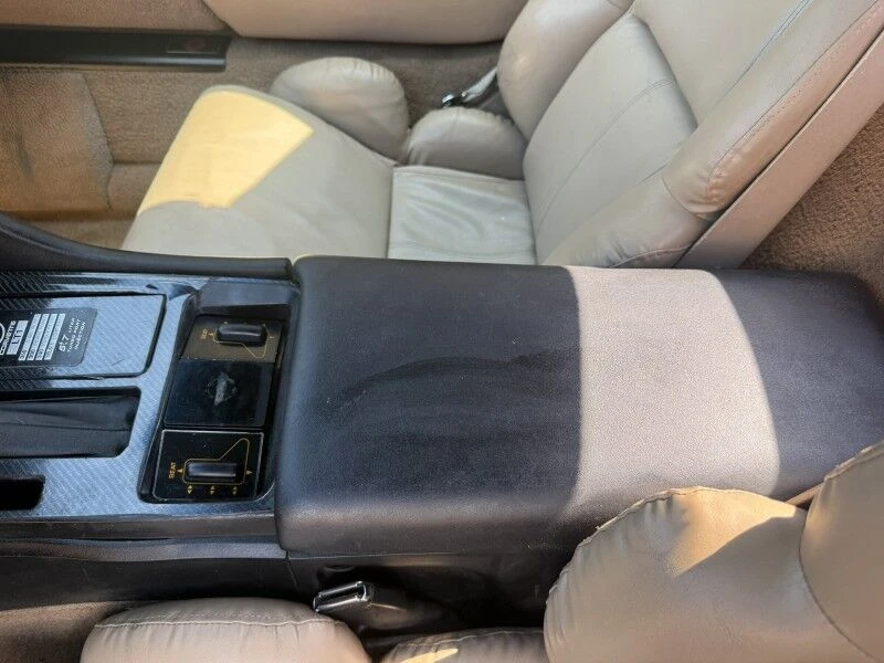1993 Chevrolet Corvette C4 - Image 28 of 31