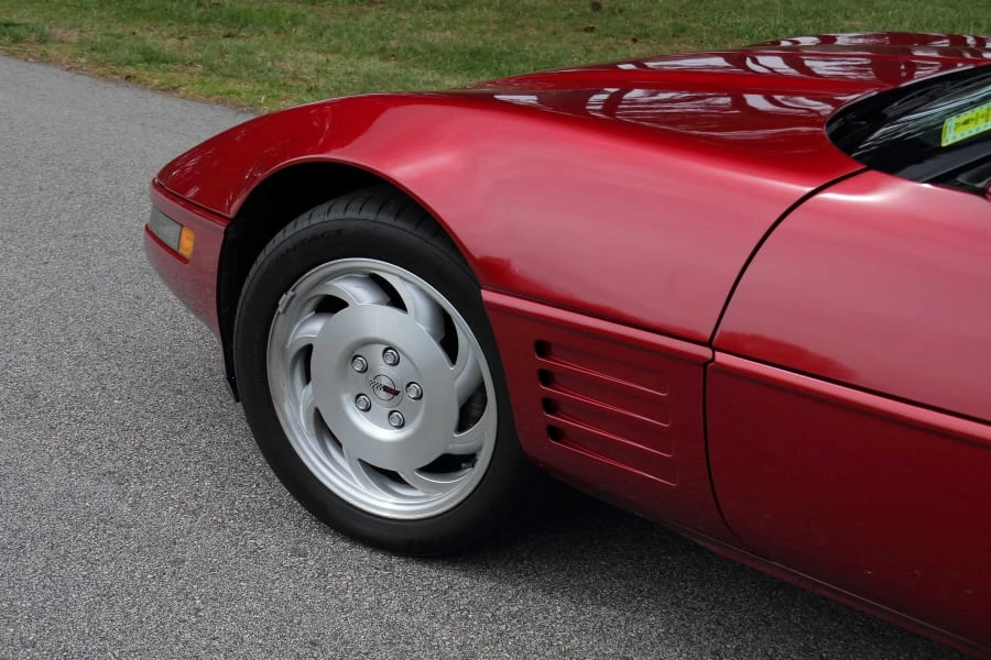 1993 Chevrolet Corvette C4 - Image 12 of 25