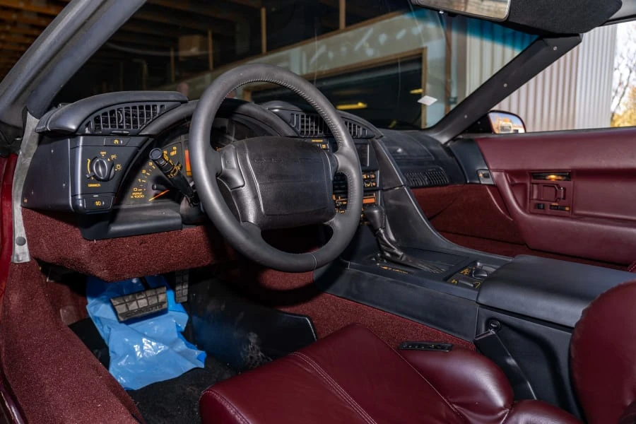 1993 Chevrolet Corvette C4 - Image 15 of 23