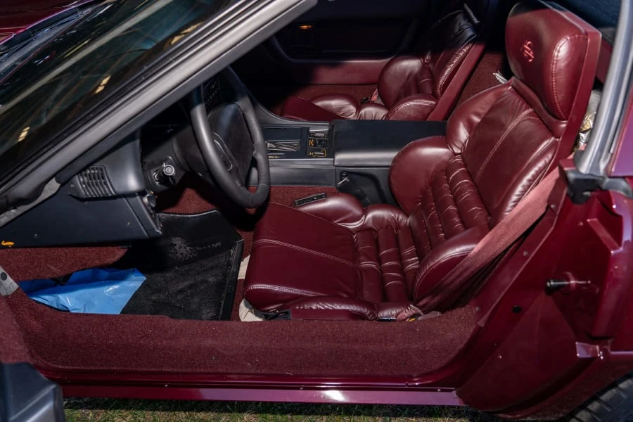 1993 Chevrolet Corvette C4 - Image 14 of 23