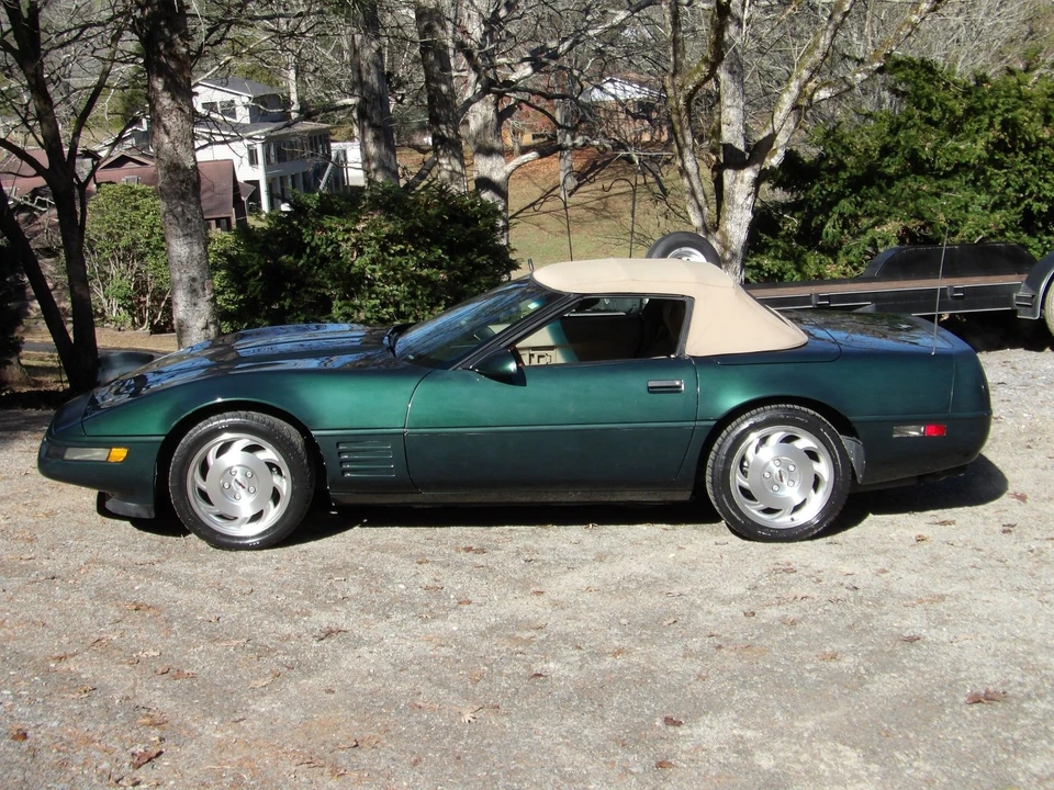 1993 Chevrolet Corvette C4 - Image 13 of 21