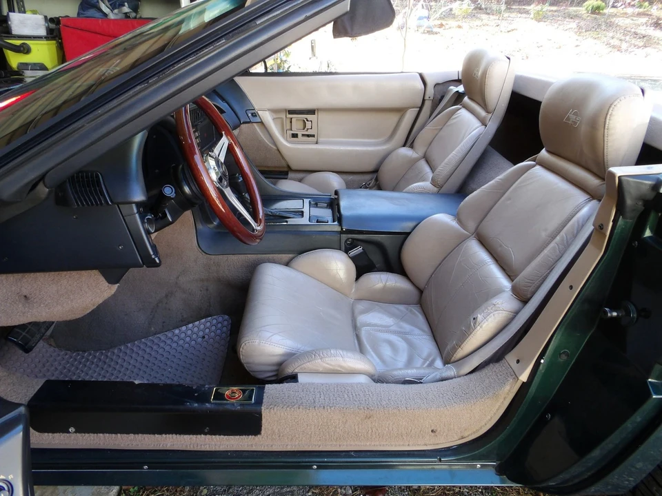 1993 Chevrolet Corvette C4 - Image 6 of 21