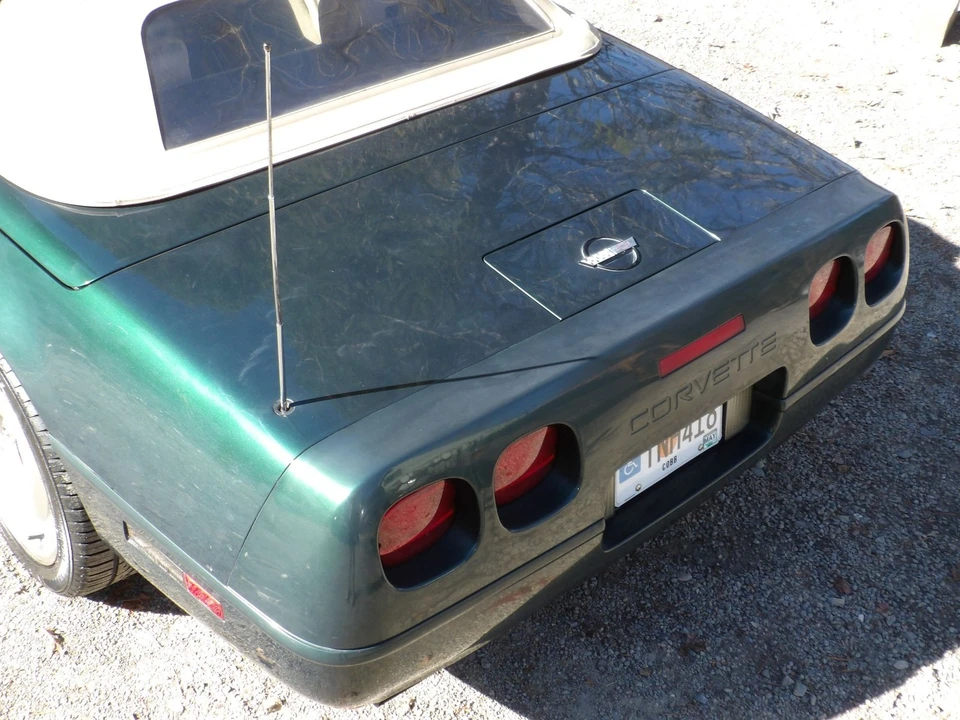 1993 Chevrolet Corvette C4 - Image 18 of 21