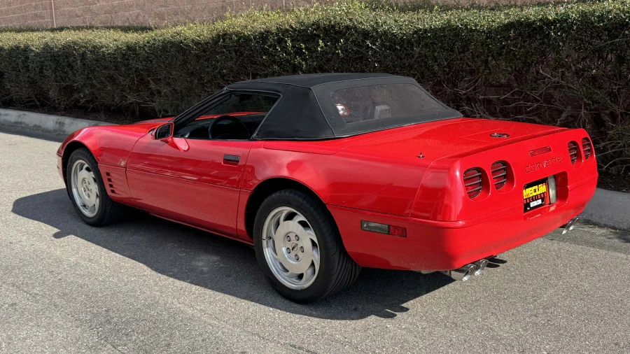 1993 Chevrolet Corvette C4 - Image 6 of 12