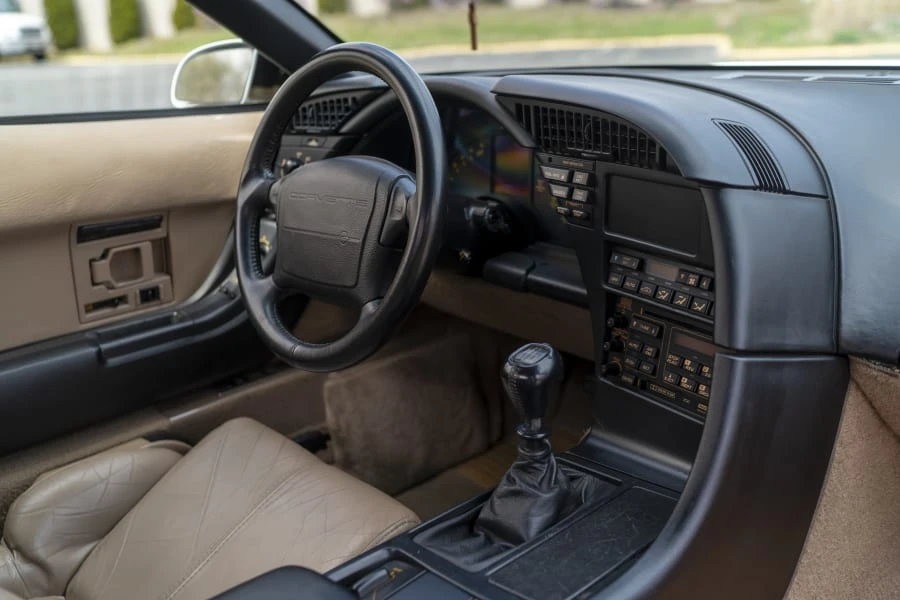 1993 Chevrolet Corvette C4 - Image 15 of 20