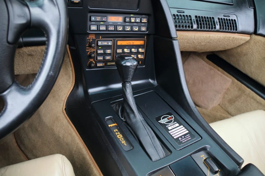 1993 Chevrolet Corvette C4 - Image 23 of 27