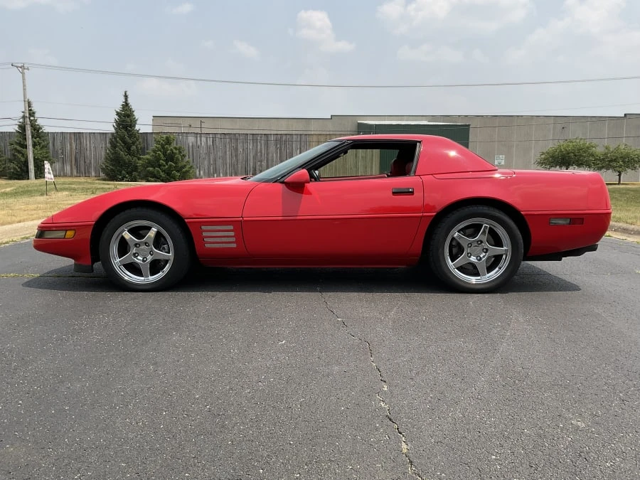 1993 Chevrolet Corvette C4 - Image 8 of 17