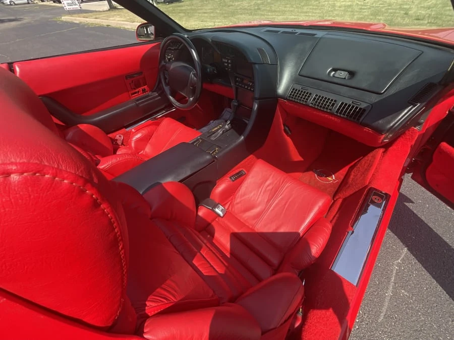 1993 Chevrolet Corvette C4 - Image 12 of 17
