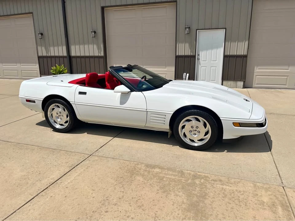 1993 Chevrolet Corvette C4 - Image 1 of 10