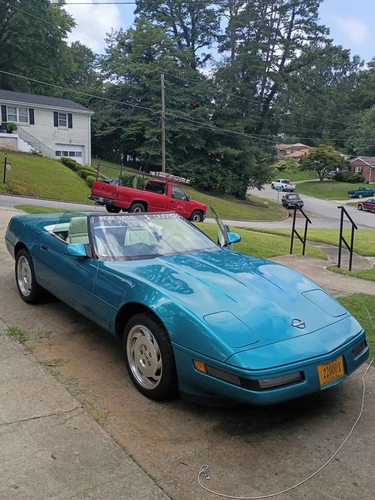 1993 Chevrolet Corvette C4 - Image 2 of 9