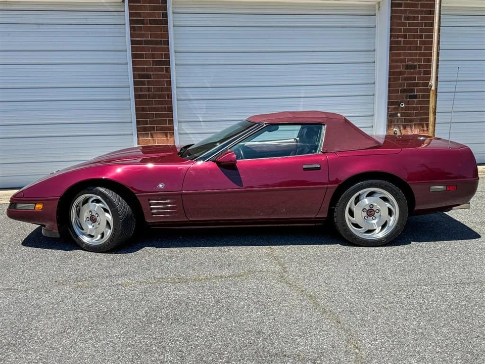 1993 Chevrolet Corvette C4 - Image 7 of 31