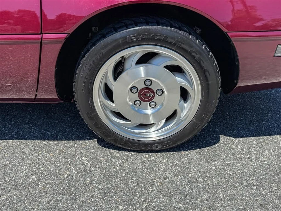 1993 Chevrolet Corvette C4 - Image 30 of 31