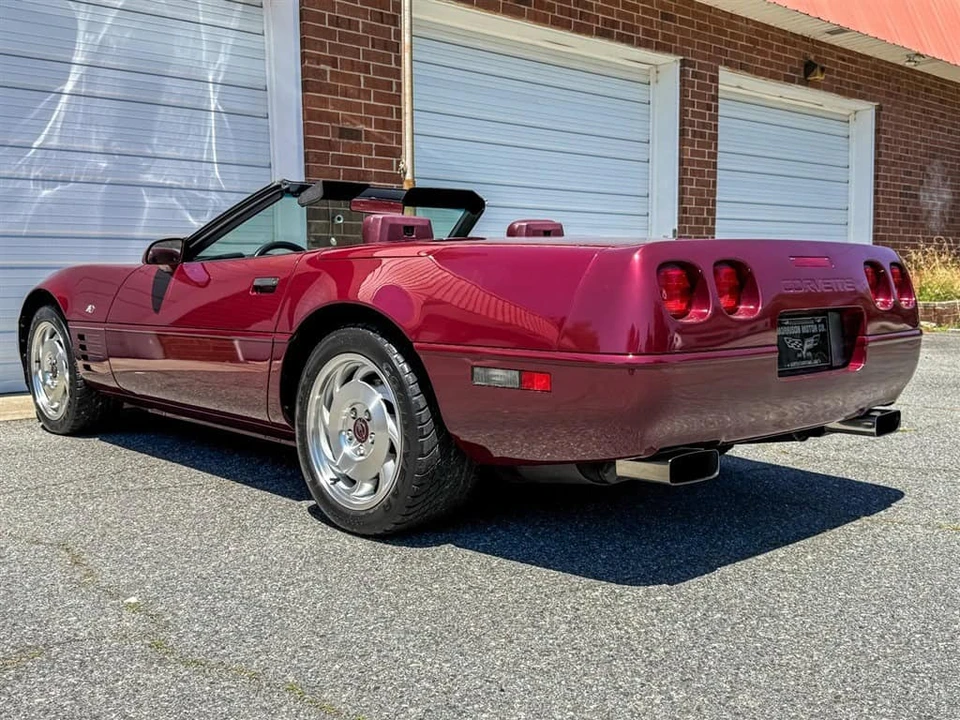 1993 Chevrolet Corvette C4 - Image 23 of 31