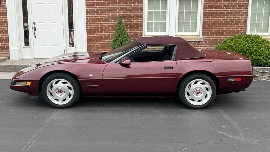1993 Chevrolet Corvette C4 - Image 2 of 8
