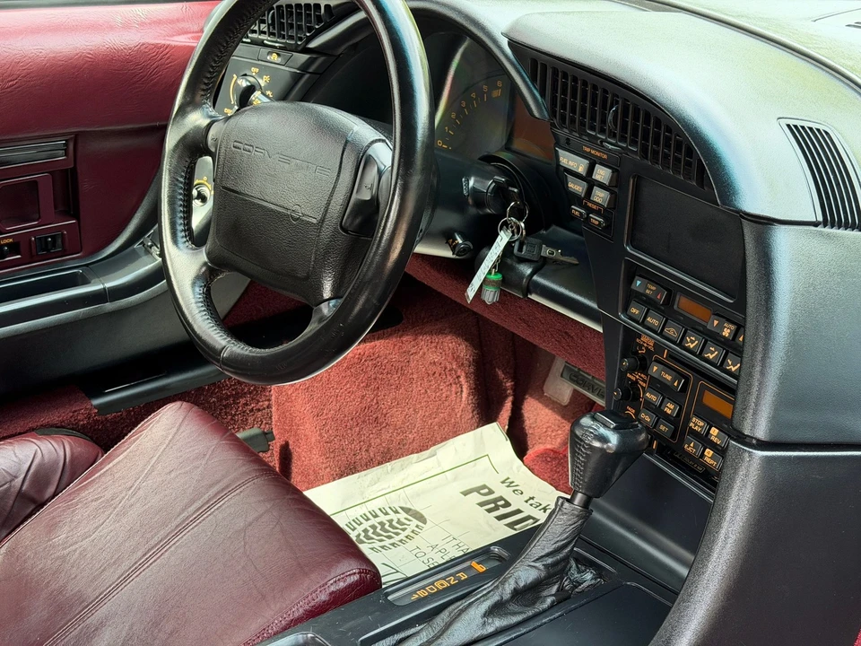 1993 Chevrolet Corvette C4 - Image 15 of 31