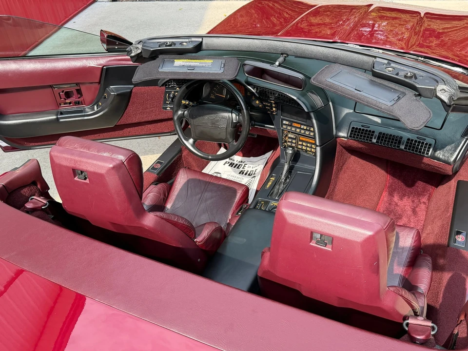 1993 Chevrolet Corvette C4 - Image 20 of 31