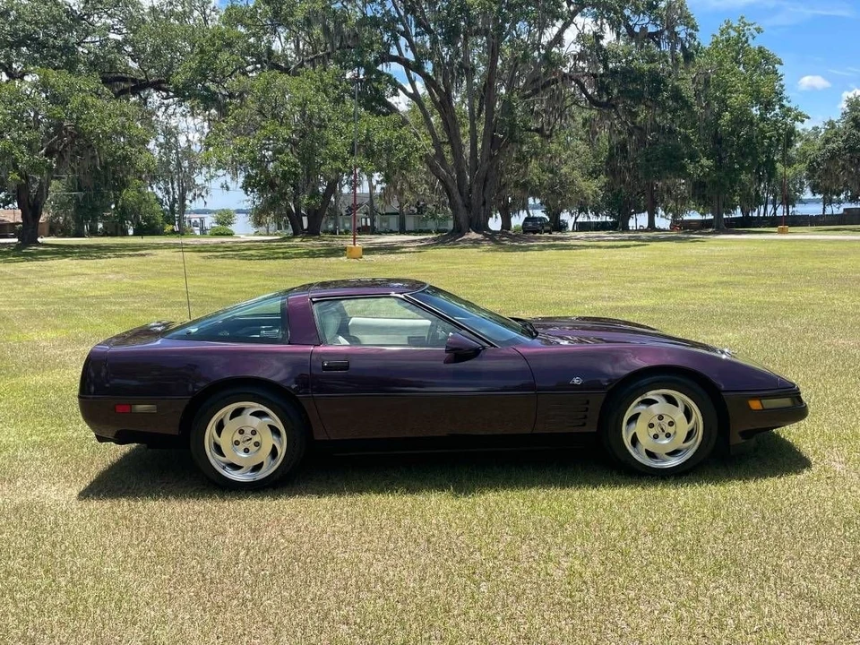 1993 Chevrolet Corvette C4 - Image 4 of 21