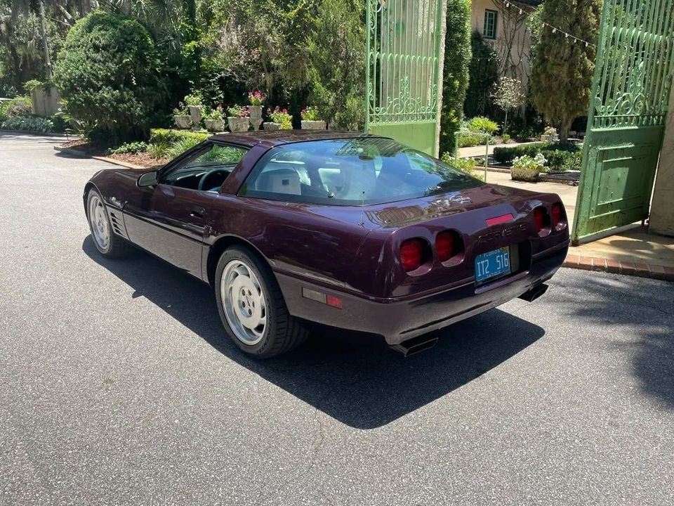 1993 Chevrolet Corvette C4 - Image 10 of 21