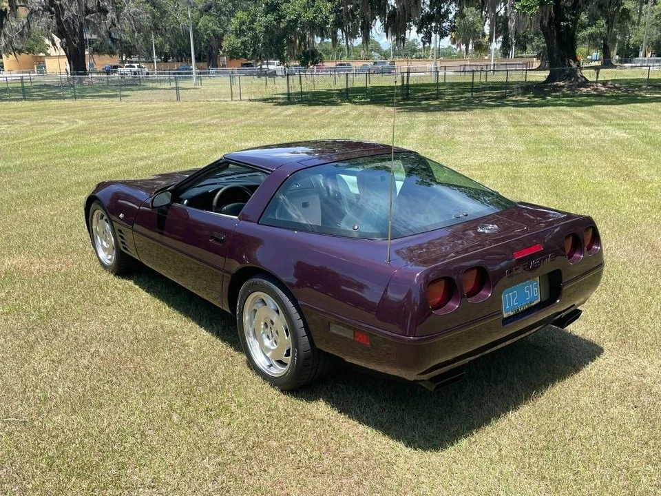 1993 Chevrolet Corvette C4 - Image 8 of 21