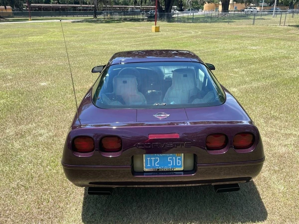 1993 Chevrolet Corvette C4 - Image 7 of 21