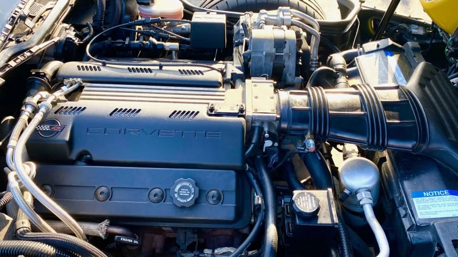 1993 Chevrolet Corvette C4 - Image 6 of 12