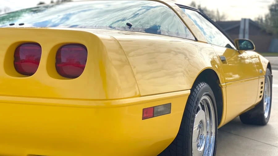 1993 Chevrolet Corvette C4 - Image 8 of 12