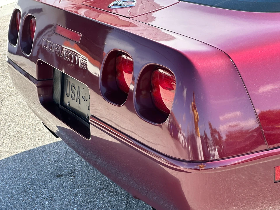 1993 Chevrolet Corvette C4 - Image 26 of 31