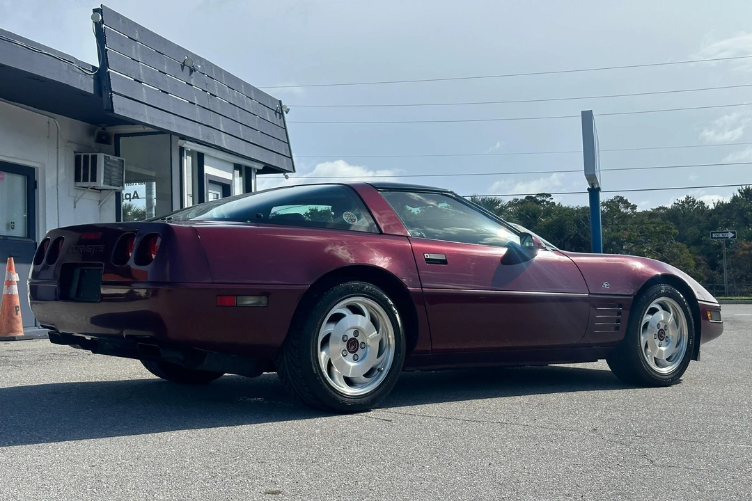 1993 Chevrolet Corvette C4 - Image 4 of 31