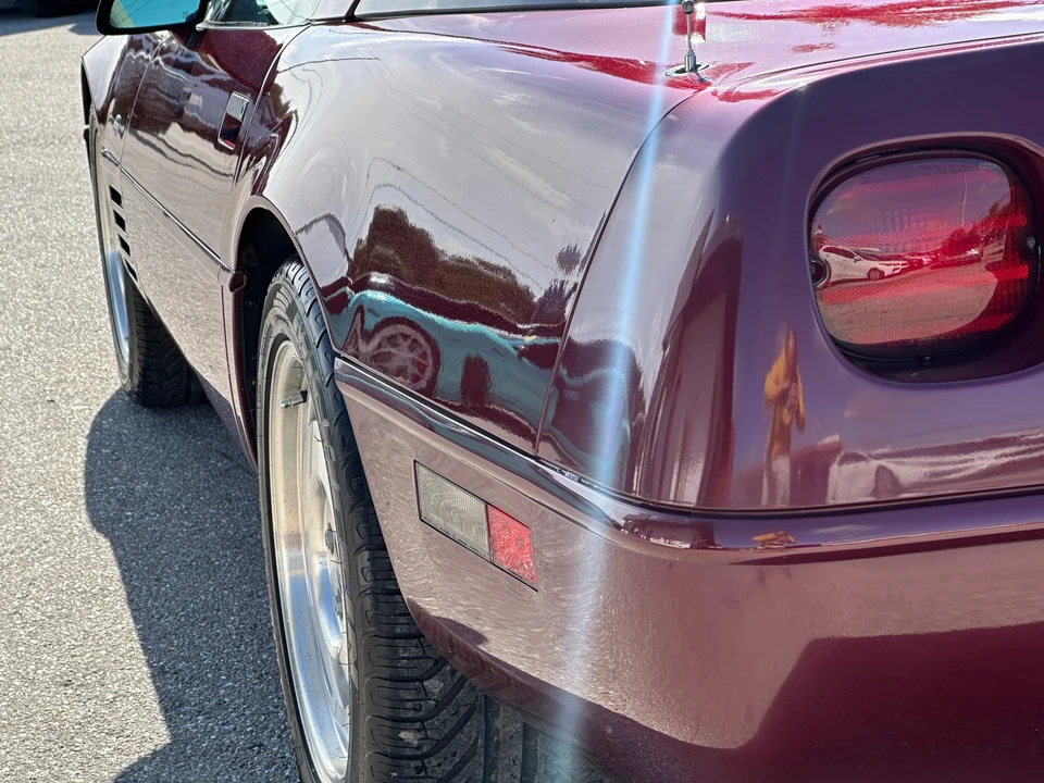 1993 Chevrolet Corvette C4 - Image 21 of 31