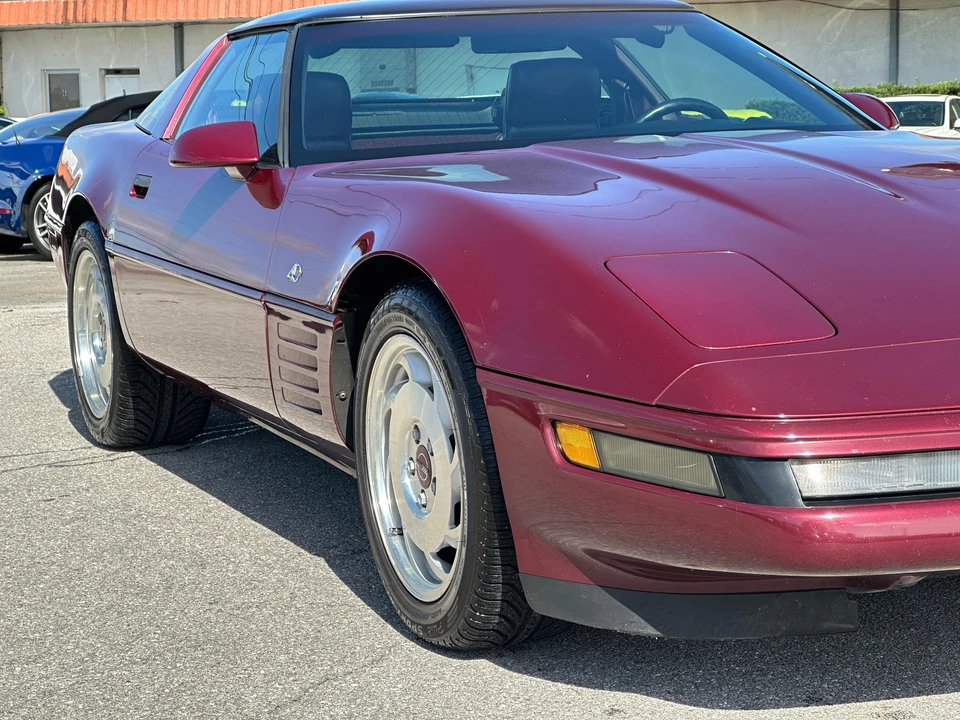 1993 Chevrolet Corvette C4 - Image 12 of 31