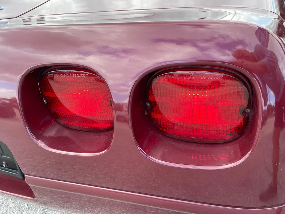 1993 Chevrolet Corvette C4 - Image 25 of 31
