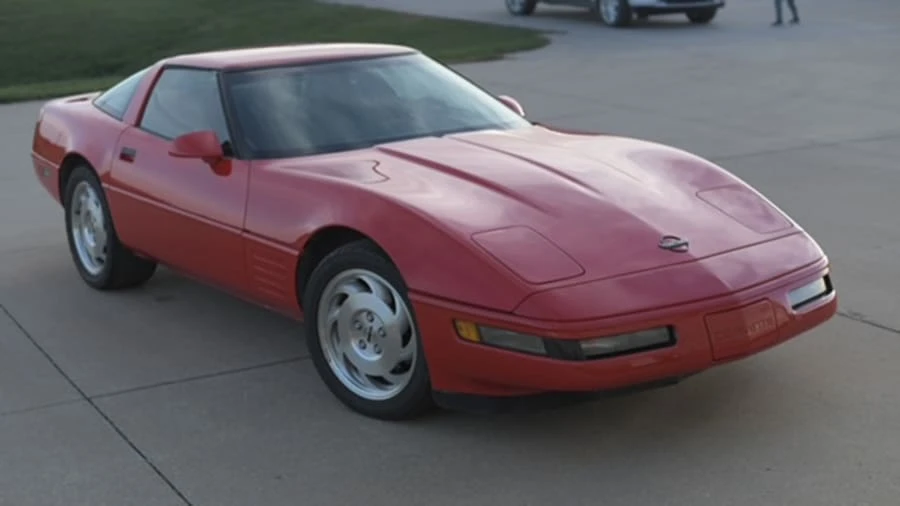 1993 Chevrolet Corvette C4 - Image 9 of 16