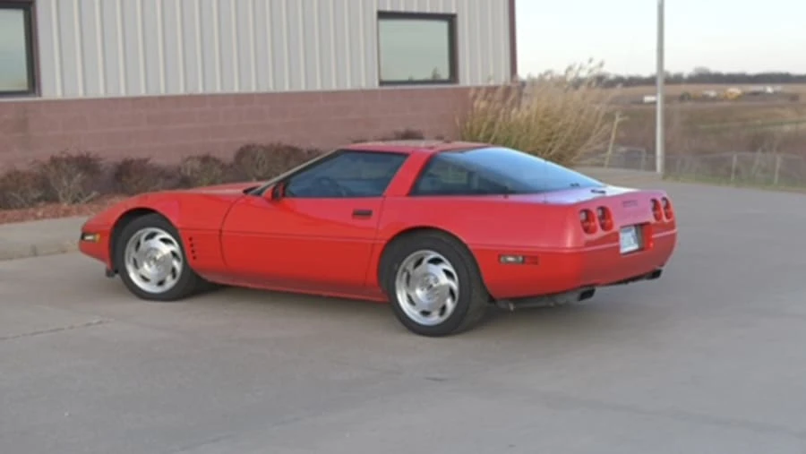 1993 Chevrolet Corvette C4 - Image 3 of 16