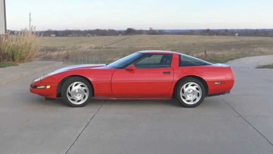 1993 Chevrolet Corvette C4 - Image 8 of 16