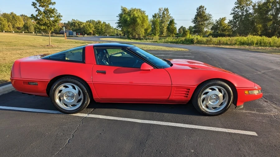 1993 Chevrolet Corvette C4 - Image 2 of 21