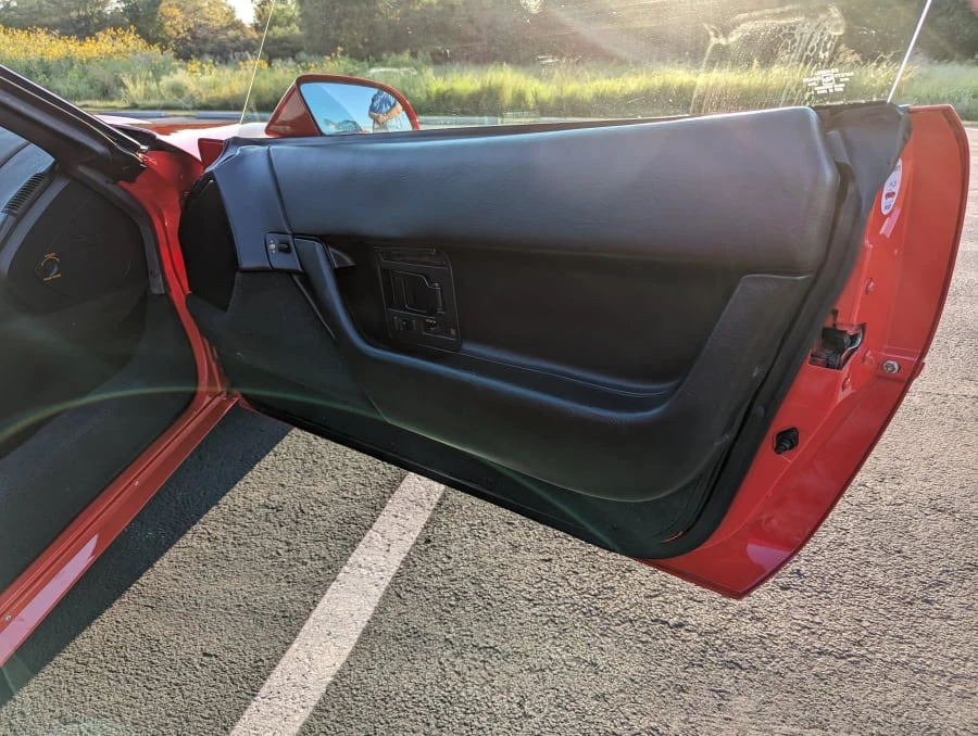 1993 Chevrolet Corvette C4 - Image 12 of 21