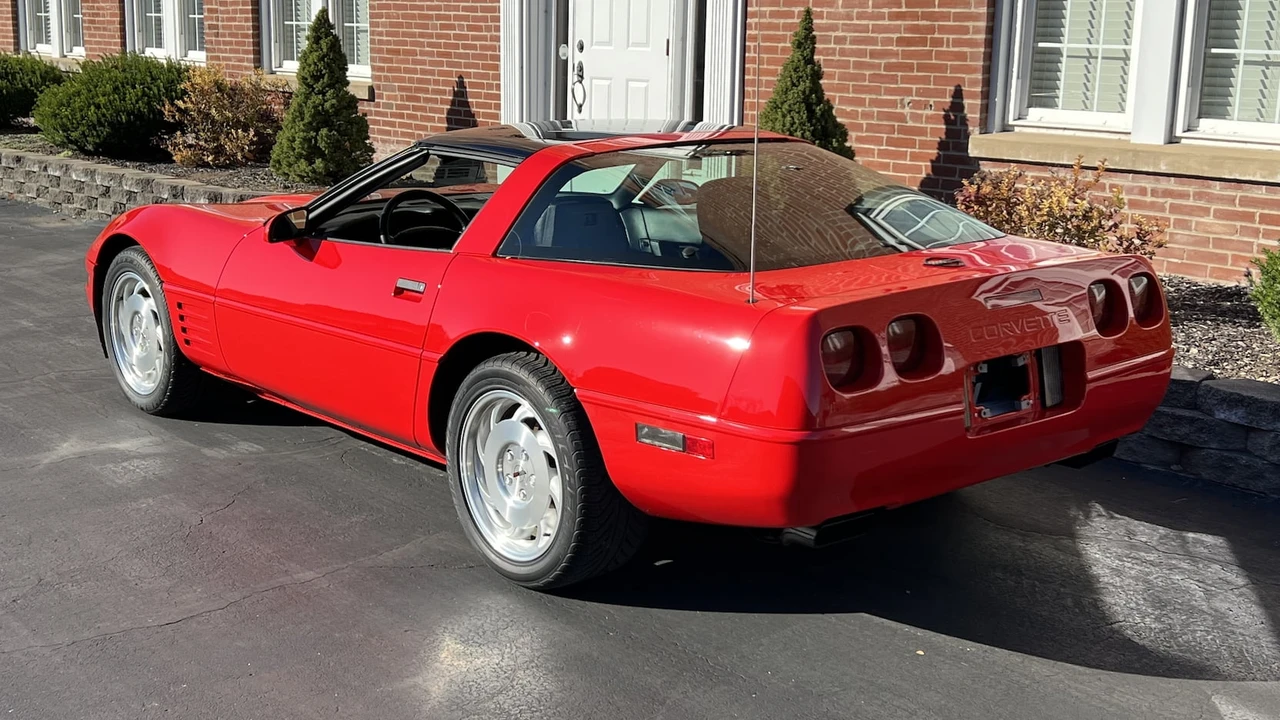 1993 Chevrolet Corvette C4 - Image 3 of 8